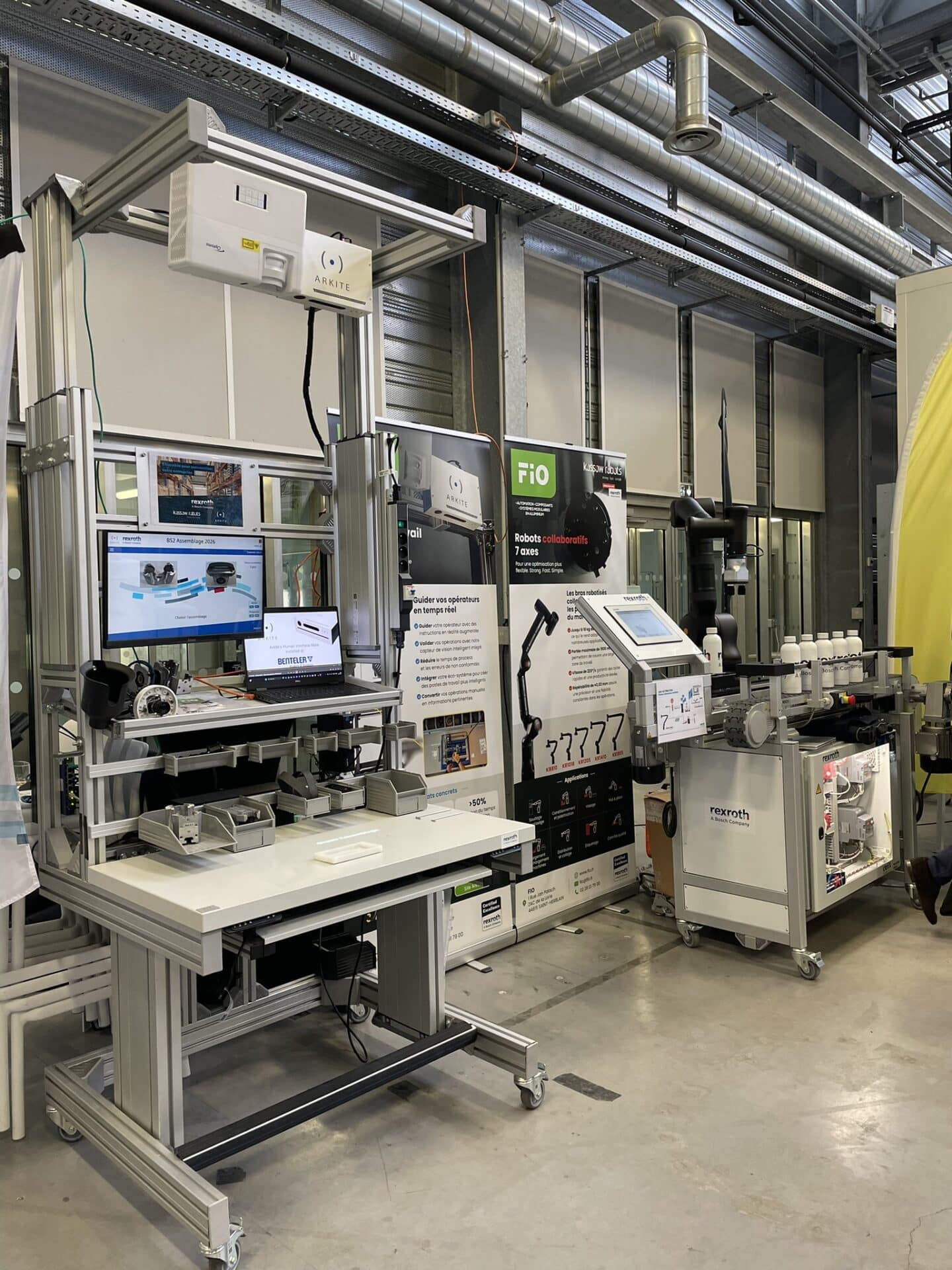 Salon Full Robotics
